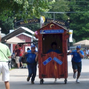 2014 outhouse races